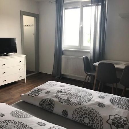 Apartman Innova Zlín Eksteriør bilde