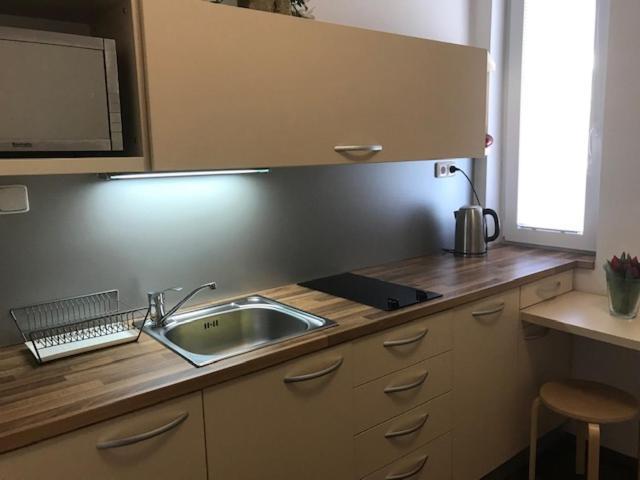 Apartman Innova Zlín Eksteriør bilde
